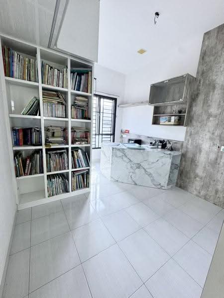 2-storey Terraced House for Sale in Setia Tropika (Johor Bahru) - Yik Tat - Study - PropertyGuru.com.my