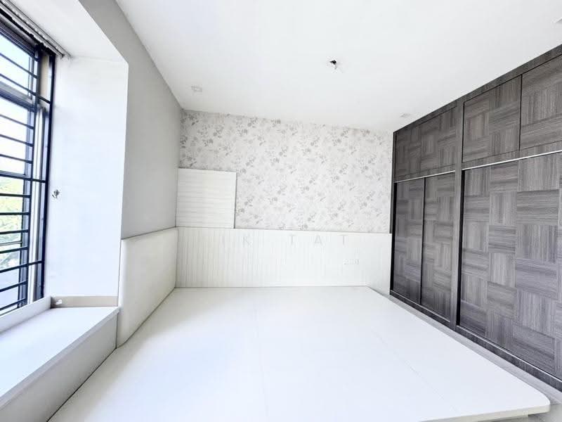 2-storey Terraced House for Sale in Setia Tropika (Johor Bahru) - Yik Tat - Bedroom - PropertyGuru.com.my