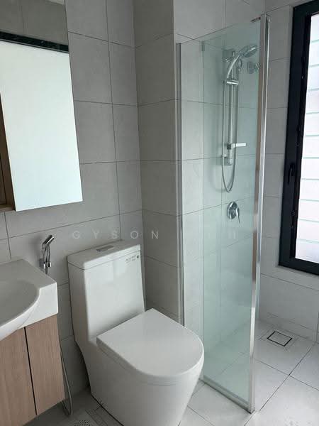Kondominium untuk Disewa di Sinaran @ Utropolis - Gyson Goh - Bathroom - PropertyGuru.com.my