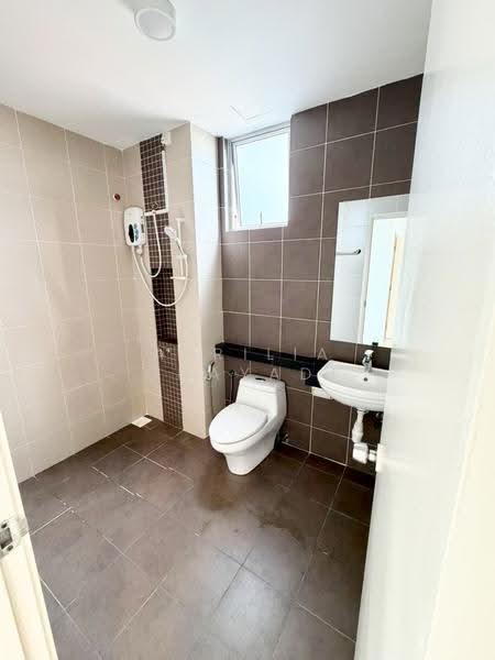 Apartment for Rent at D'Rich Executive Suites - APRILIA CHAYADI - PropertyGuru.com.my