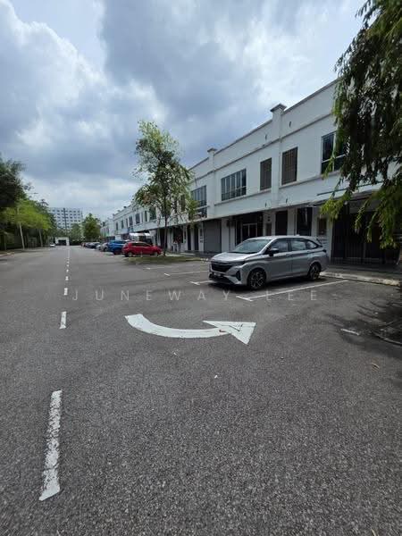Shop / Office for Sale in Beranang (Selangor) - Juneway Lee - Exterior - PropertyGuru.com.my