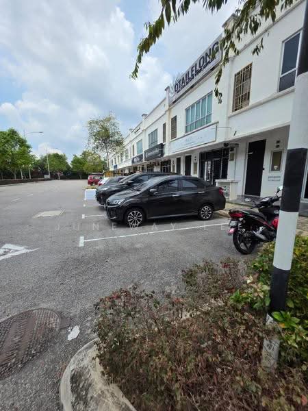 Shop / Office for Sale in Beranang (Selangor) - Juneway Lee - Exterior - PropertyGuru.com.my