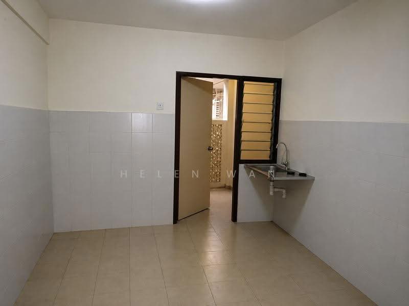 Pangsapuri untuk Dijual di Plaza Metro Prima - Helen Wan - Kitchen - PropertyGuru.com.my