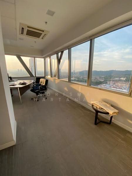 Office for Sale in Pju 5 (Kota Damansara) - Norisma Hartanah - Director Room - PropertyGuru.com.my