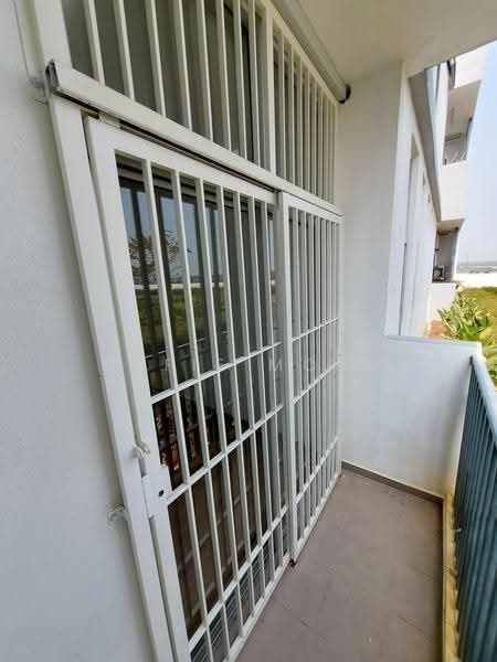 Kondominium untuk Dijual di Lakefront Homes - Rafie Mohd - PropertyGuru.com.my