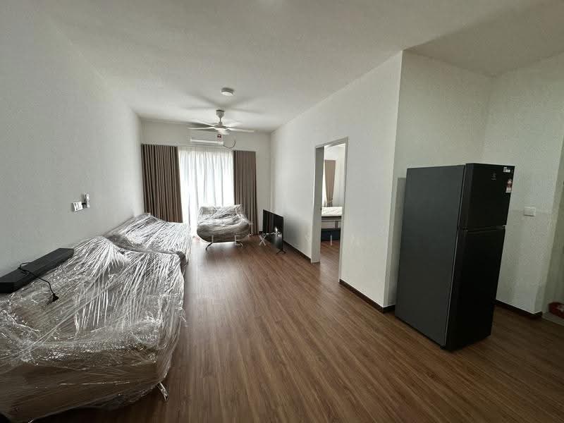 Kondominium untuk Disewa di Residensi Sateria - Alex Yin - Living Room - PropertyGuru.com.my