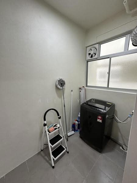 Kondominium untuk Disewa di Residensi Sateria - Alex Yin - Interior - PropertyGuru.com.my