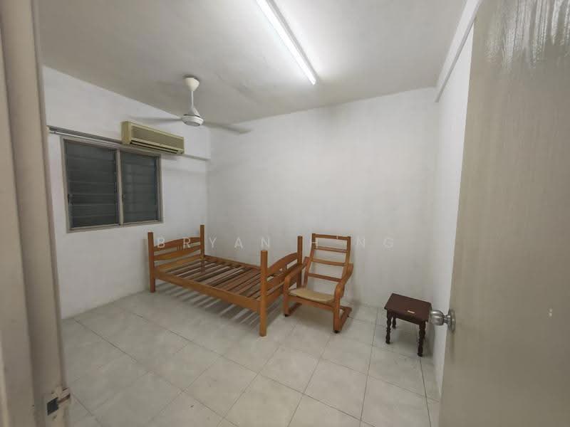 Pangsapuri untuk Dijual di Taman Bukit Erskine - Bryan H'ng - Bedroom - PropertyGuru.com.my