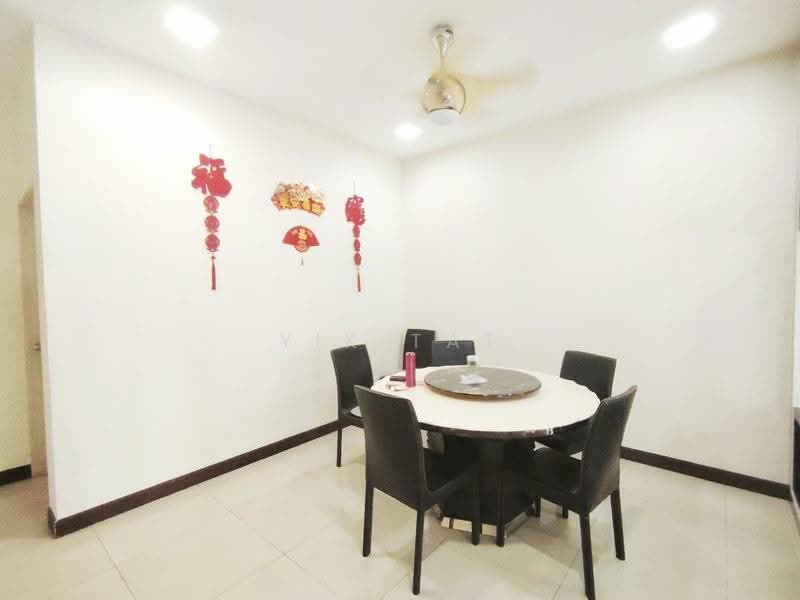 Rumah Teres 2-Tingkat untuk Dijual di Kempas Utama (Tebrau) - Yik Tat - Dining Room - PropertyGuru.com.my