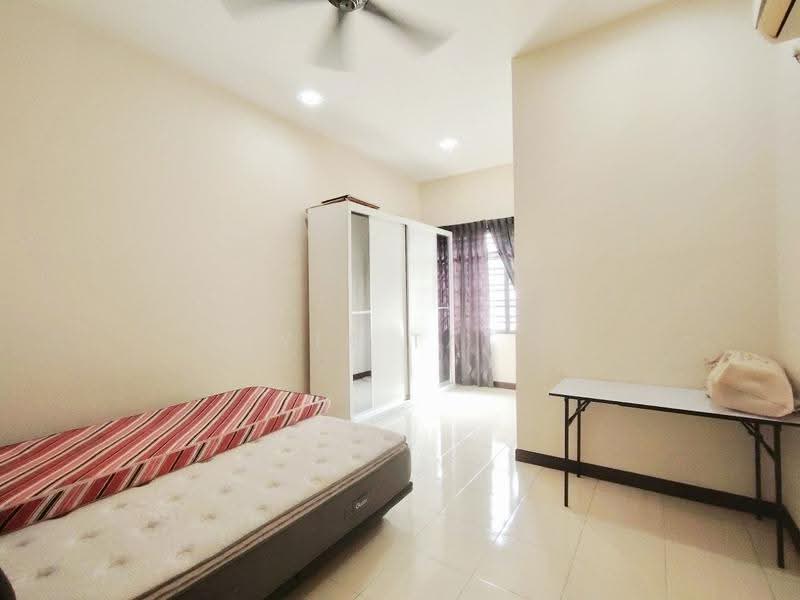Rumah Teres 2-Tingkat untuk Dijual di Kempas Utama (Tebrau) - Yik Tat - Bedroom - PropertyGuru.com.my