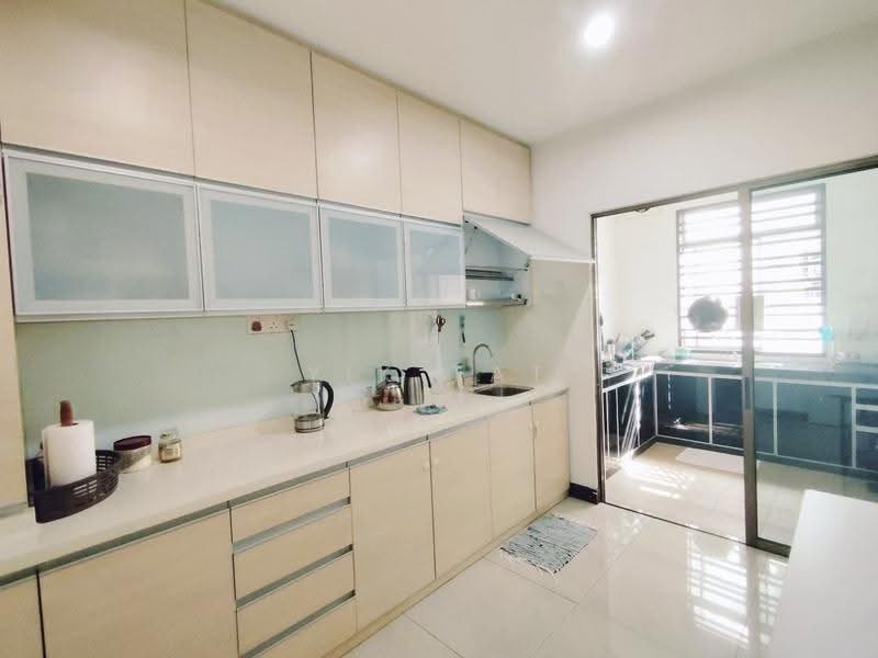 Rumah Teres 2-Tingkat untuk Dijual di Kempas Utama (Tebrau) - Yik Tat - Kitchen - PropertyGuru.com.my