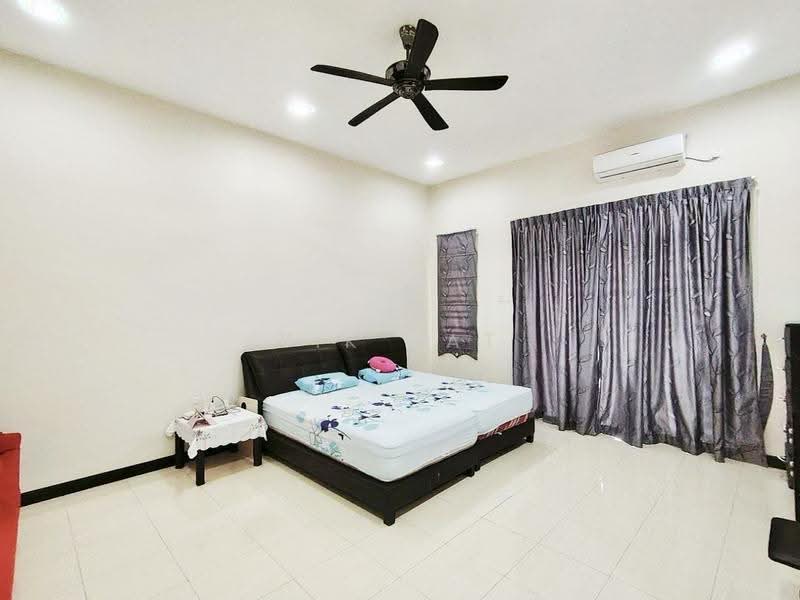 Rumah Teres 2-Tingkat untuk Dijual di Kempas Utama (Tebrau) - Yik Tat - Bedroom - PropertyGuru.com.my