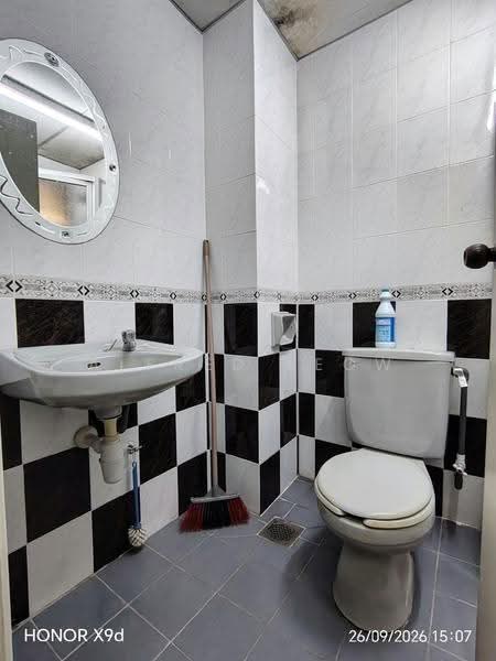 Kondominium untuk Disewa di Astana Putra - Alfred Leow - Bathroom - PropertyGuru.com.my