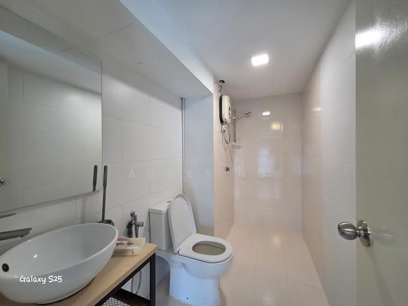 Service Residence for Rent at SOHO @ Empire City - Agnes Ng - Bathroom - PropertyGuru.com.my