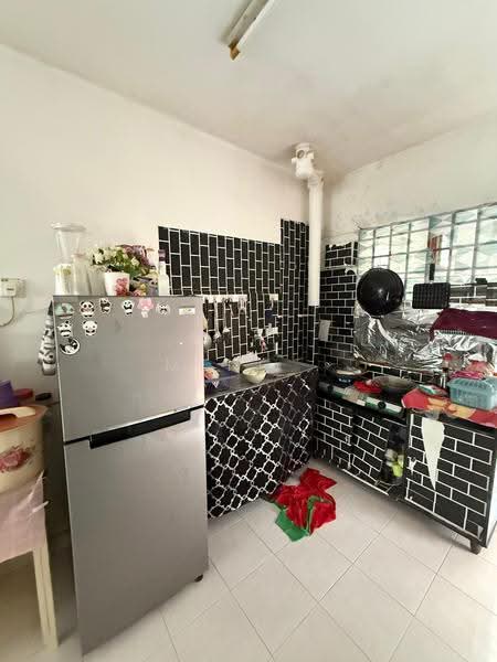 Rumah Flat untuk Dijual di Flat Tasek 64 - Meng . - Kitchen - PropertyGuru.com.my
