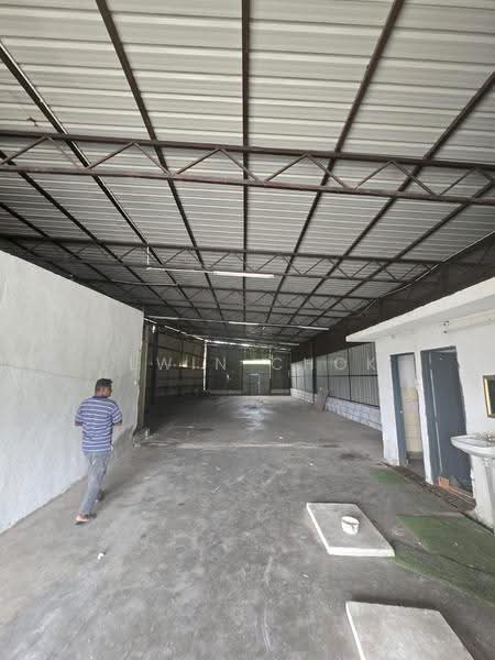 Warehouse for Rent in Kampung Jawa (Klang) - Elwin Chok - Interior - PropertyGuru.com.my
