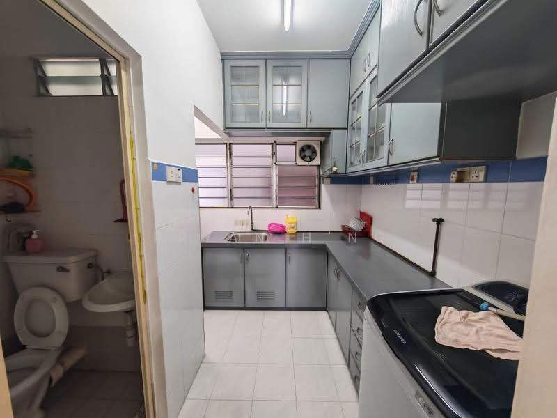 Apartment for Sale at GL Garden - Bryan H'ng - Kitchen - PropertyGuru.com.my