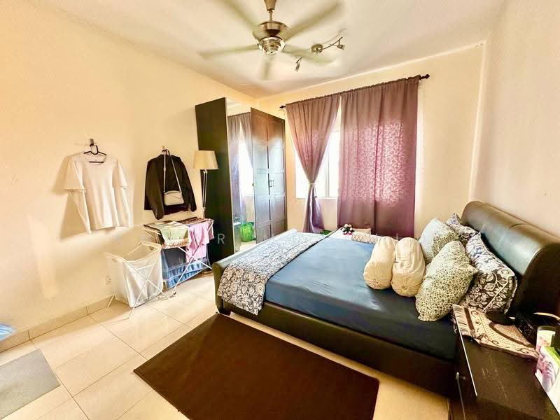Condominium for Sale at Kristal Heights - Ameer Mujahid - Bedroom - PropertyGuru.com.my