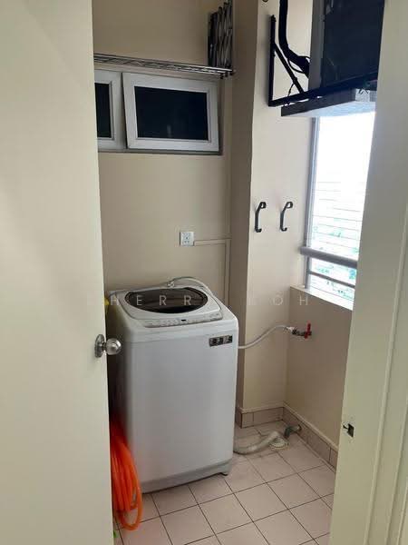 Kondominium untuk Dijual di Li Villas - Sherri Koh - Balcony - PropertyGuru.com.my