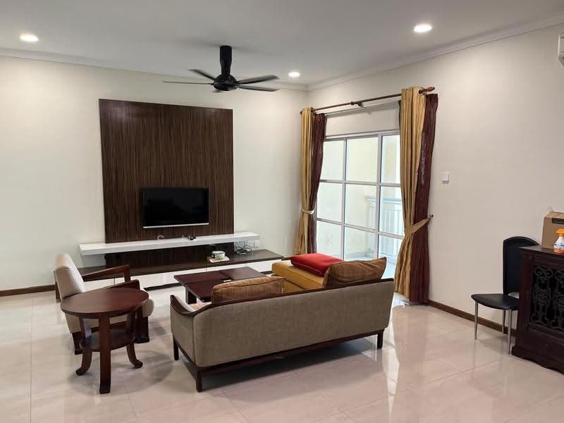 Kondominium untuk Dijual di Li Villas - Sherri Koh - Living Room - PropertyGuru.com.my