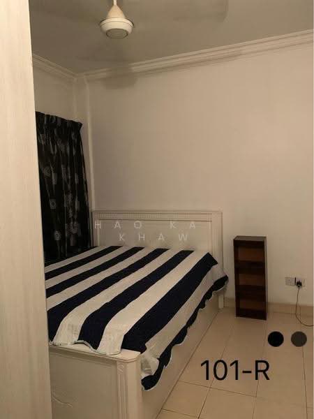 Apartment for Sale at Pangsapuri Kasuarina - Hao Kai Khaw - Bedroom - PropertyGuru.com.my