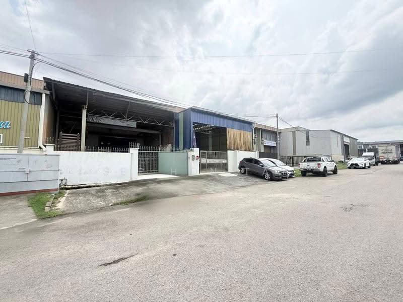 Factory for Rent in Taman Mount Austin (Tebrau) - See Hon Tay - PropertyGuru.com.my