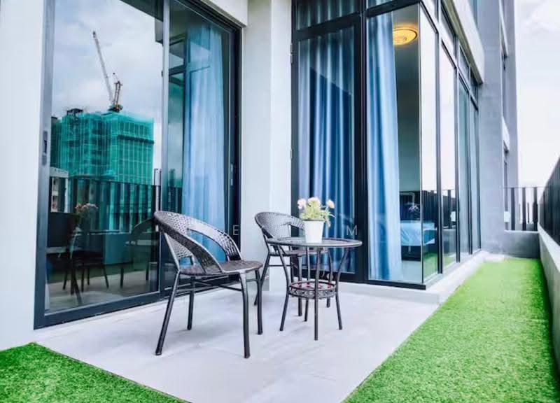 Service Residence for Rent at Beacon Executive Suites - Alex Lim - Balcony - PropertyGuru.com.my