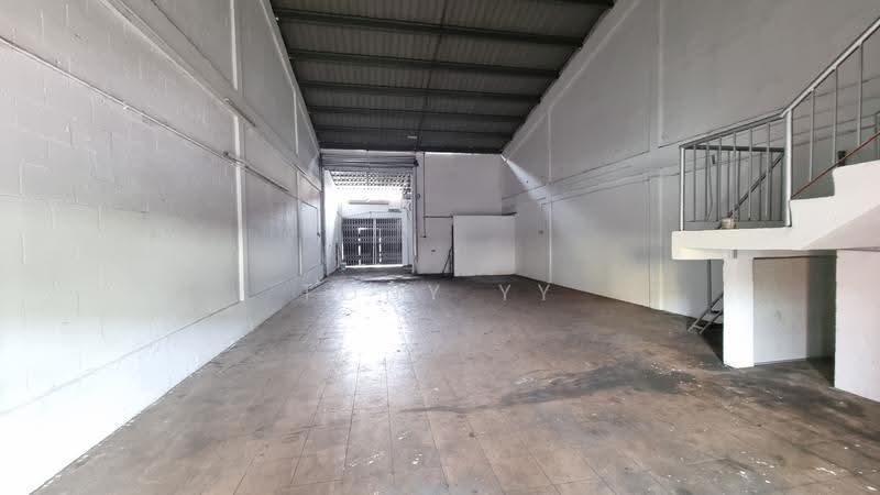 Kilang Teres untuk Dijual di Taman Kajang Utama (Kajang) - Tony YY - Interior - PropertyGuru.com.my