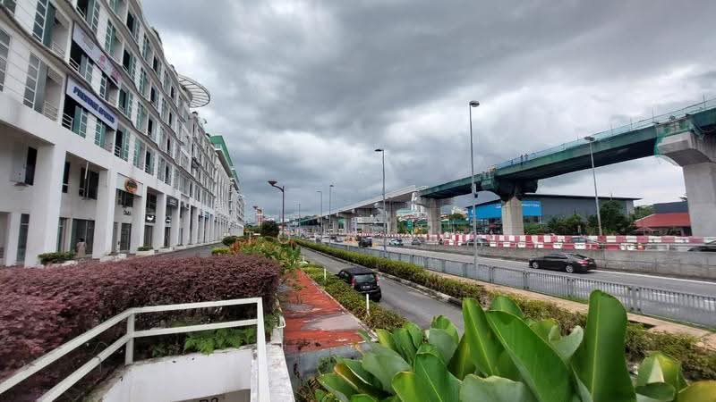 Shop / Office for Sale in Kampung Sungai Kayu Ara (Petaling Jaya) - Tony YY - PropertyGuru.com.my