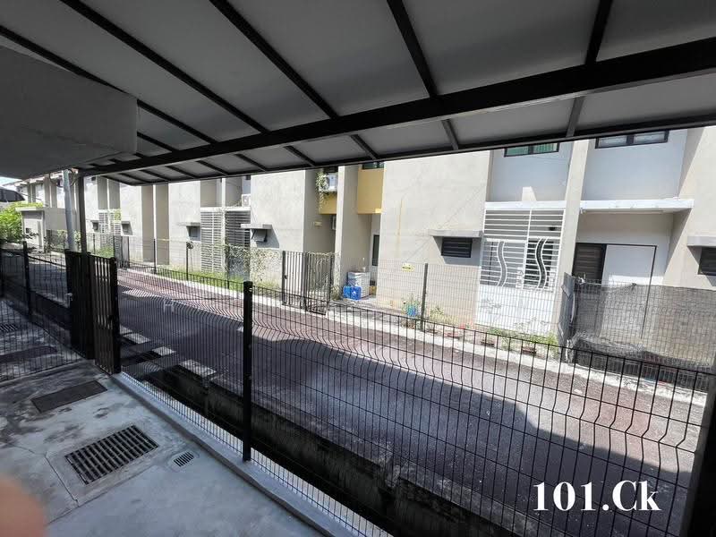 Rumah Teres 2-Tingkat untuk Dijual di Bandar Mahkota (Banting) - Hao Kai Khaw - Exterior - PropertyGuru.com.my