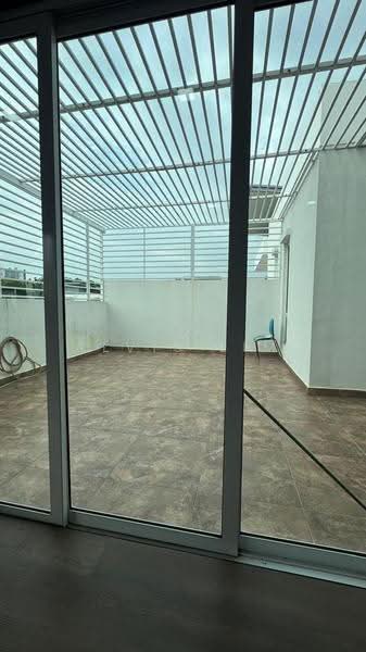 Semi-Detached House for Sale in Semenyih (Selangor) - Alvis Lim - Balcony - PropertyGuru.com.my