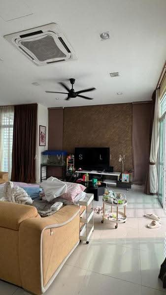 Semi-Detached House for Sale in Semenyih (Selangor) - Alvis Lim - Living Room - PropertyGuru.com.my