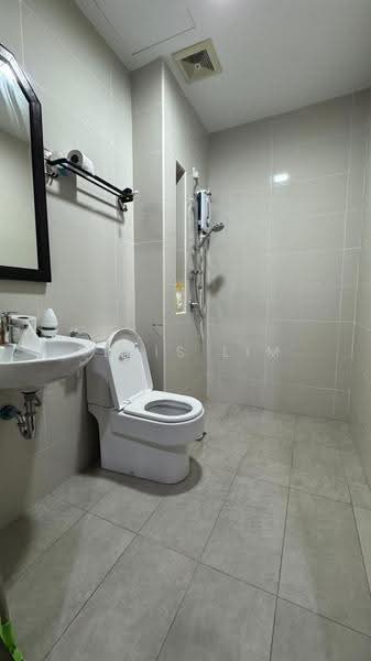 Semi-Detached House for Sale in Semenyih (Selangor) - Alvis Lim - Bathroom - PropertyGuru.com.my