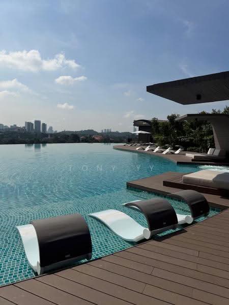 Kediaman Servis untuk Disewa di Jendela Residences - Tony YY - Pool - PropertyGuru.com.my