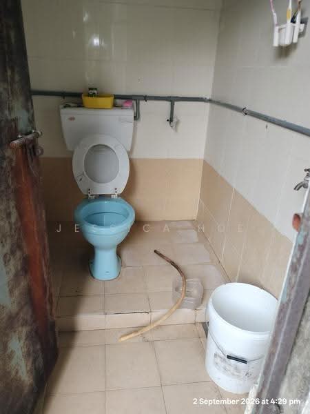 Rumah Teres 1-Tingkat untuk Disewa di Seksyen 17 (Petaling Jaya) - Jessica Hoe - Bathroom - PropertyGuru.com.my