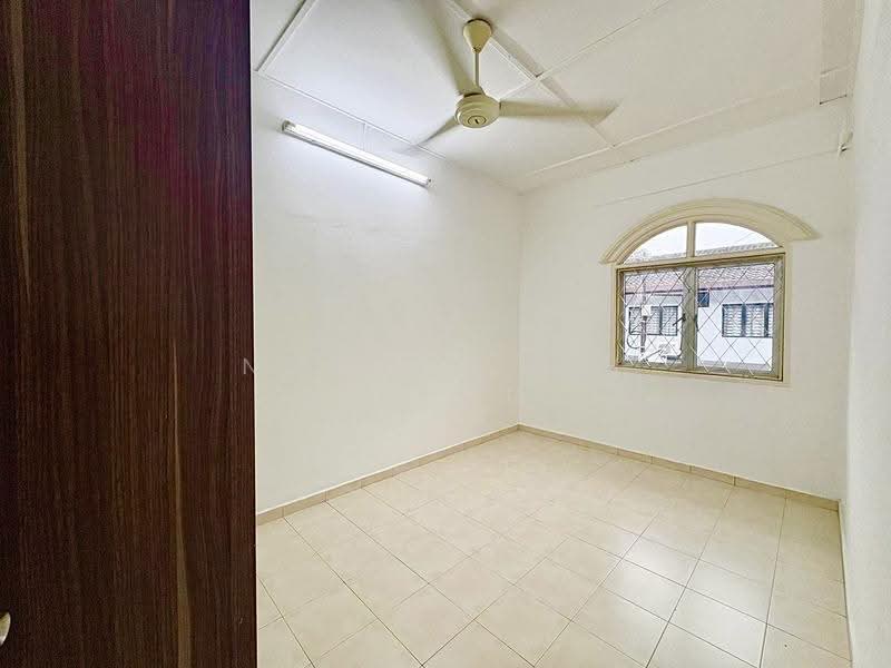 2-storey Terraced House for Sale in Seksyen 4 (Shah Alam) - NORFADILAH ZAINUDDIN - Interior - PropertyGuru.com.my
