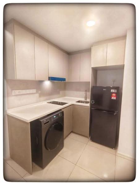 Service Residence for Rent at Residensi Estetik 8 (Est8) - John Ng - Kitchen - PropertyGuru.com.my