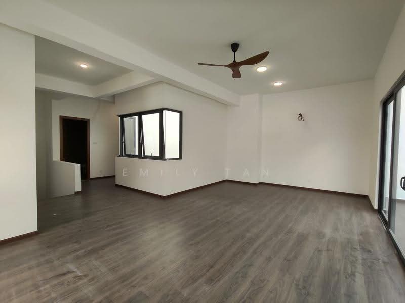3.5-storey Terraced House for Rent in Damansara Perdana (Selangor) - Emily Tan - Living Room - PropertyGuru.com.my