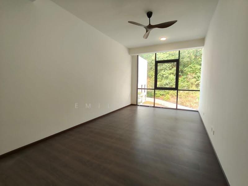 3.5-storey Terraced House for Rent in Damansara Perdana (Selangor) - Emily Tan - Living Room - PropertyGuru.com.my