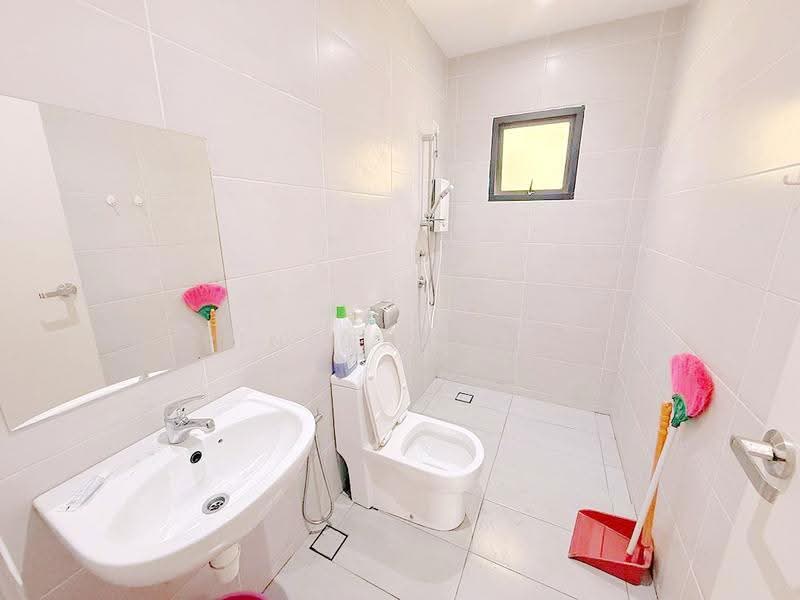 Condominium for Sale at Novus - Vincent Ooi - Bathroom - PropertyGuru.com.my