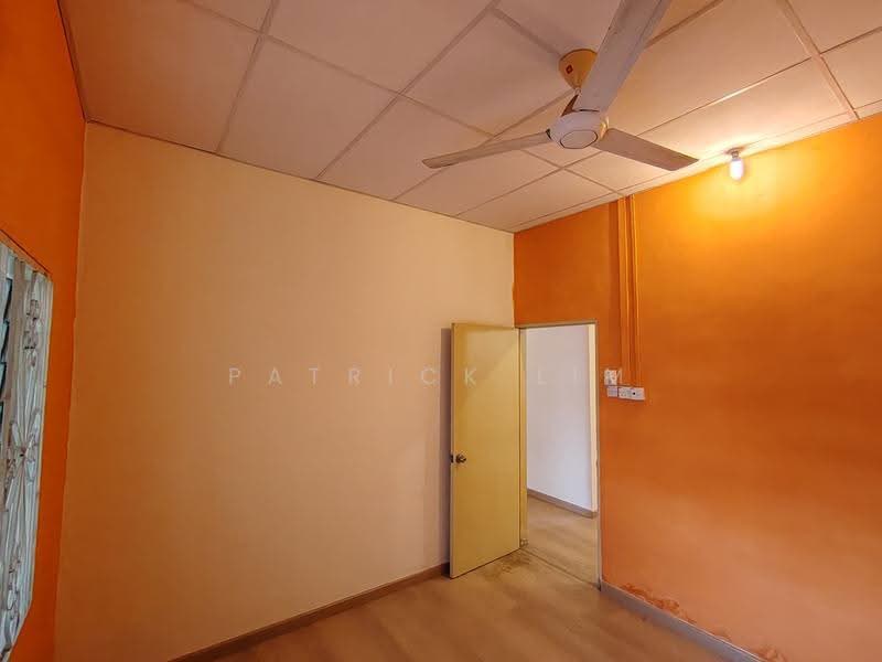 1-storey Terraced House for Sale in Bukit Beruang (Bukit Baru) - Patrick Lim - PropertyGuru.com.my