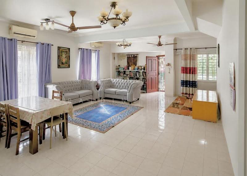 2-storey Terraced House for Rent in Subang Bestari (Shah Alam) - Geraldine Chan - Living Room - PropertyGuru.com.my