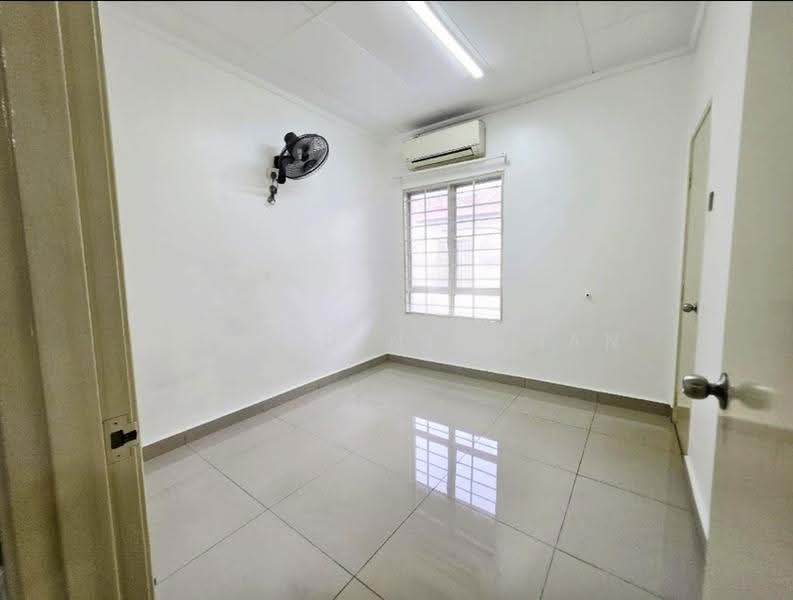 Rumah Teres 2-Tingkat untuk Disewa di Subang Bestari (Shah Alam) - Geraldine Chan - Interior - PropertyGuru.com.my