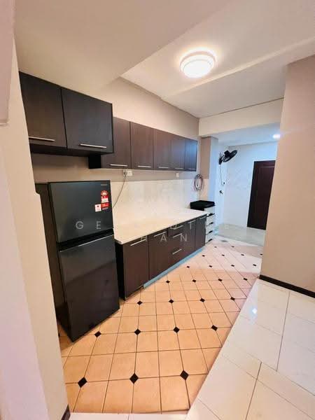 Rumah Teres 3-Tingkat untuk Disewa di Subang Bestari (Shah Alam) - Geraldine Chan - Kitchen - PropertyGuru.com.my