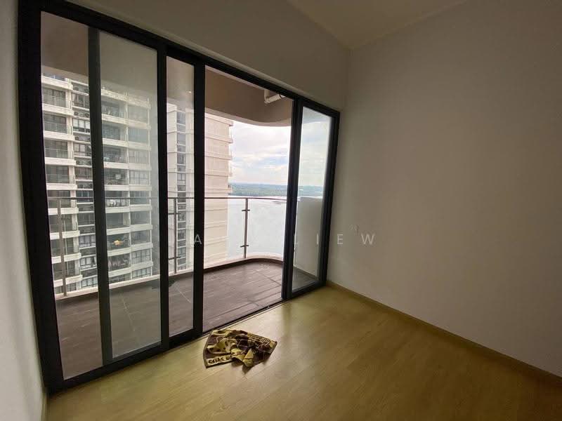 Condominium for Sale at Bay Laurel @ Country Garden Danga Bay - Jack Liew - Balcony - PropertyGuru.com.my
