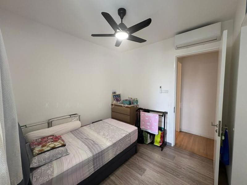 Kediaman Servis untuk Dijual di United Point (Residensi Berpadu) - Kian Boon Chee - Bedroom - PropertyGuru.com.my