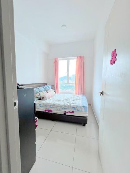 Condominium for Sale at Solaria Residences - Vincent Ooi - Bedroom - PropertyGuru.com.my