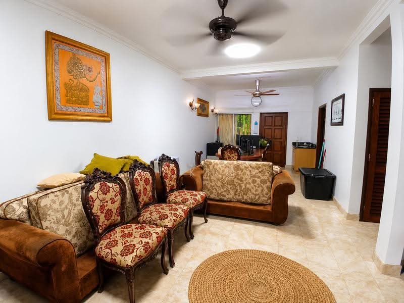 2-storey Terraced House for Sale in SS18 (Subang Jaya) - KH Khoo - Living Room - PropertyGuru.com.my