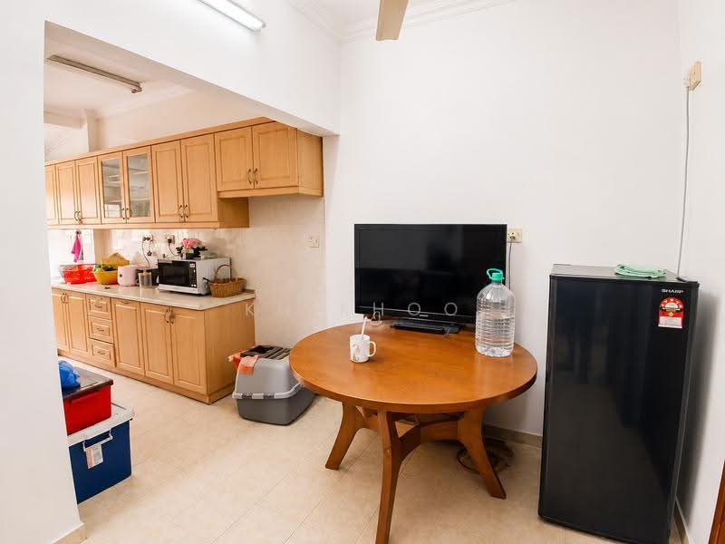 2-storey Terraced House for Sale in SS18 (Subang Jaya) - KH Khoo - Kitchen - PropertyGuru.com.my