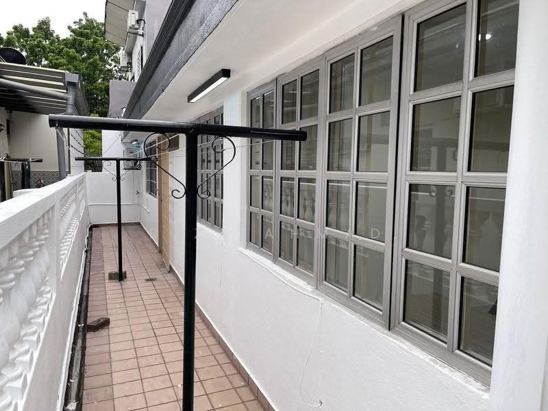 Rumah Berkembar untuk Dijual di Seksyen 9 (Shah Alam) - Riza Ahmad - Exterior - PropertyGuru.com.my